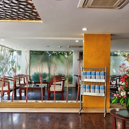 Icon Suites By Bhagini Bangalore Bagian luar foto