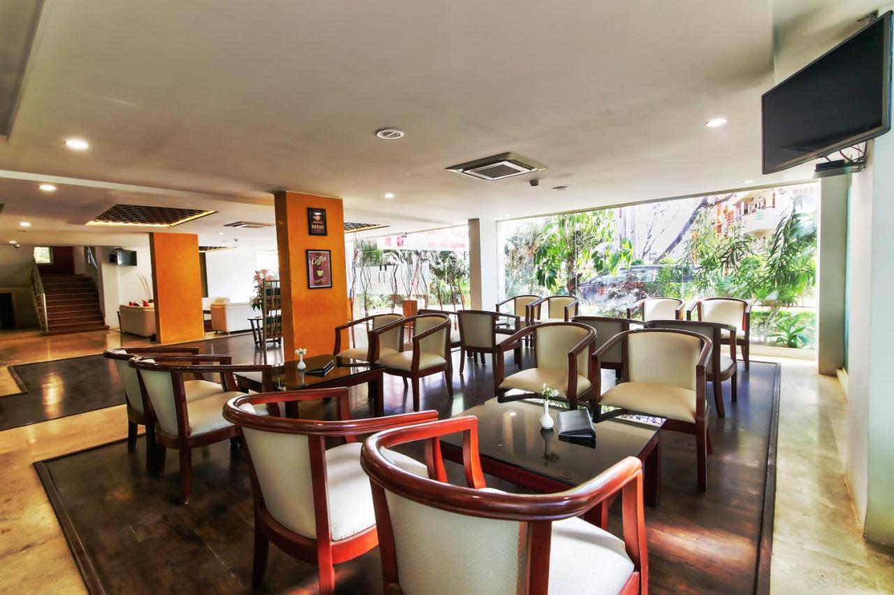 Icon Suites By Bhagini Bangalore Bagian luar foto