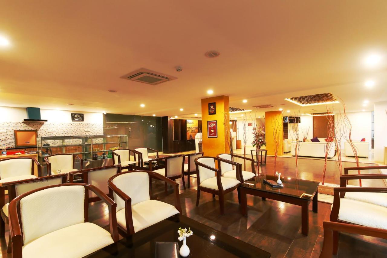 Icon Suites By Bhagini Bangalore Bagian luar foto
