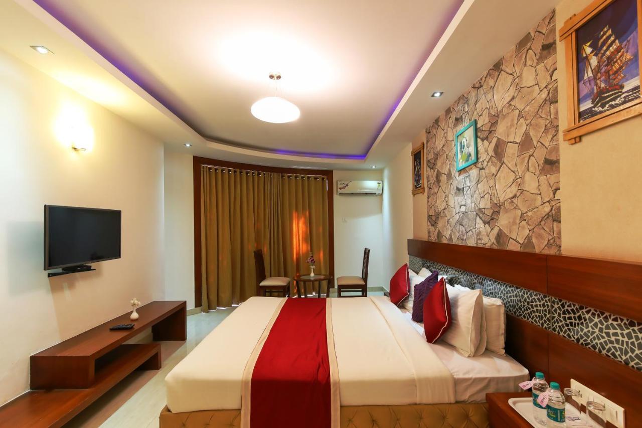 Icon Suites By Bhagini Bangalore Bagian luar foto