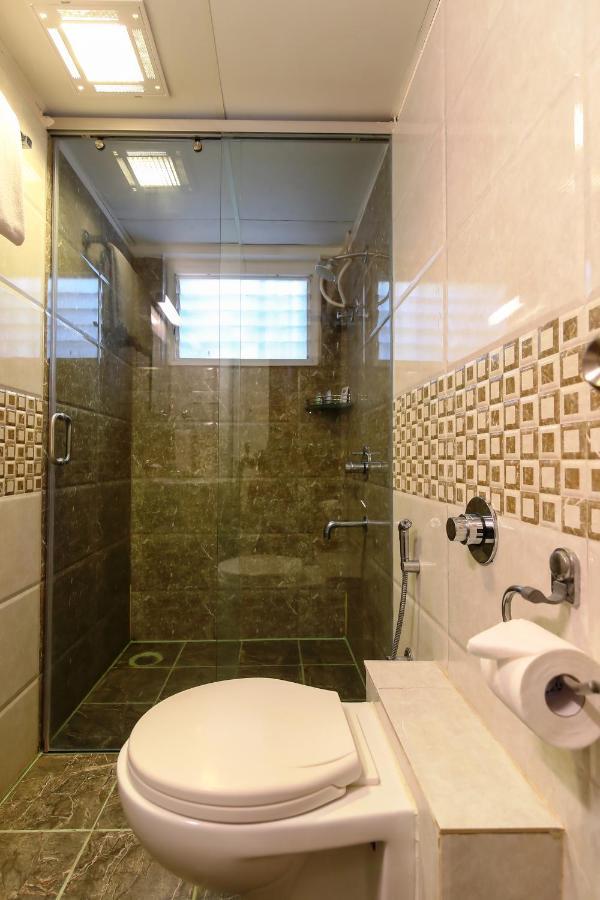 Icon Suites By Bhagini Bangalore Bagian luar foto
